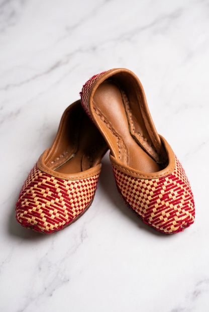 Baby - Maroon Khussa