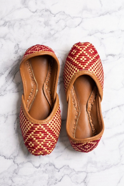 Baby - Maroon Khussa