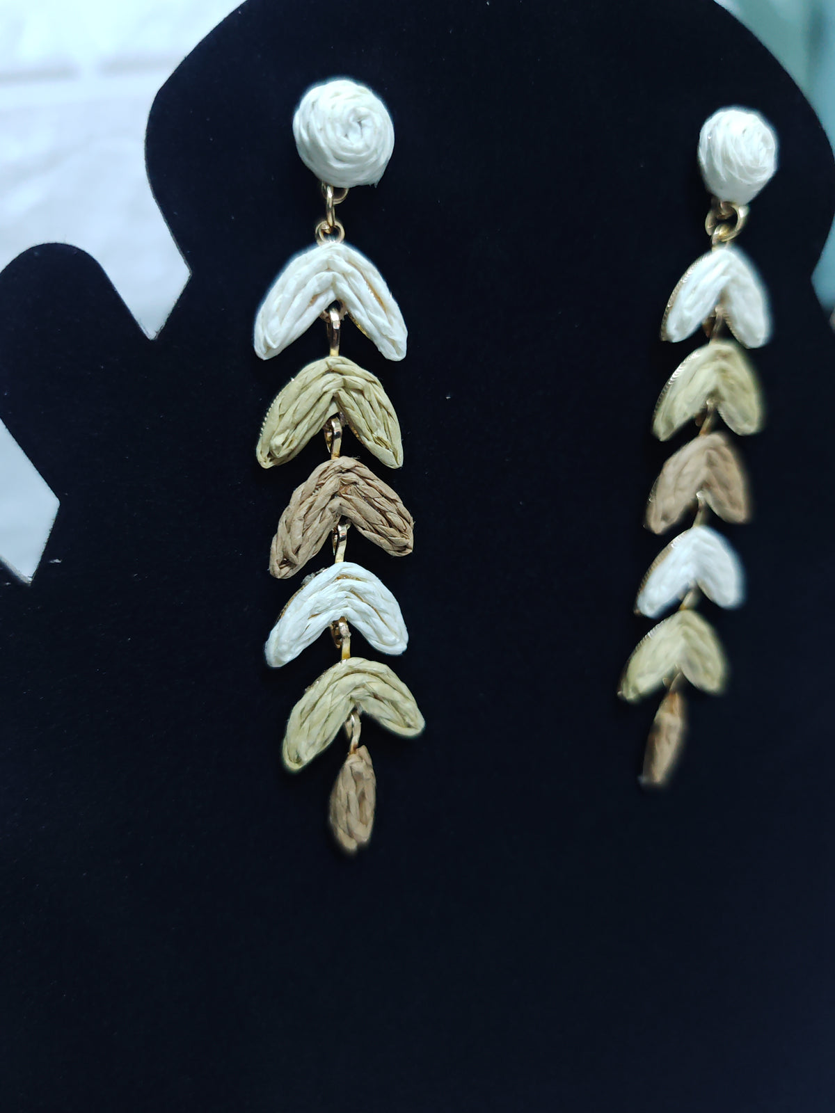 Beach Buddies - Jhumka Style