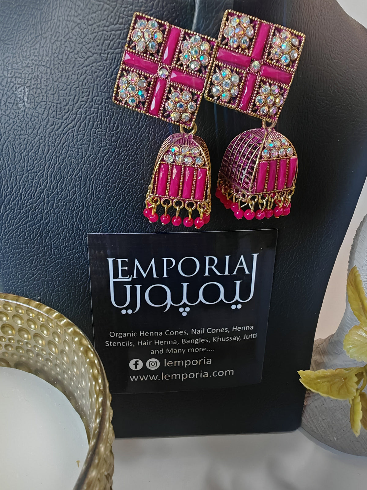 Shree Jhumka