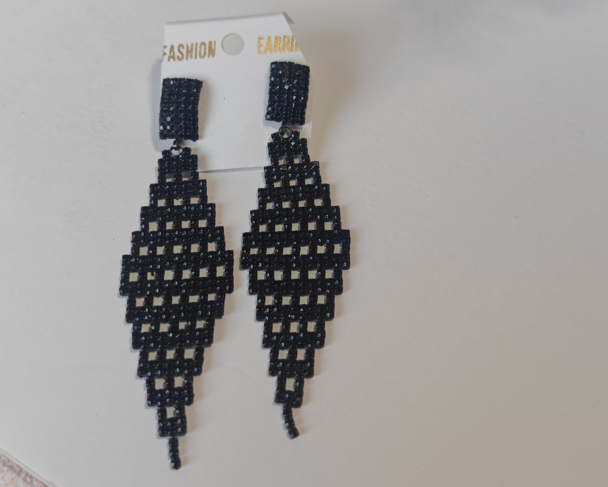 Black Mesh - Jhumka Style