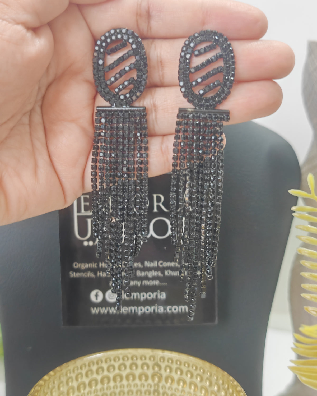 Black Mesh - Jhumka Style