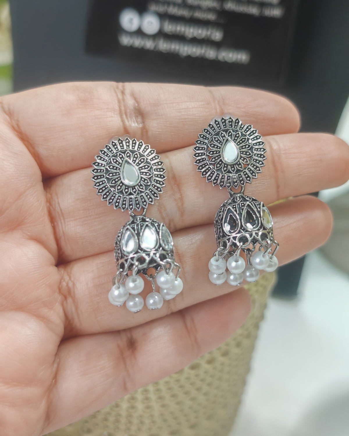 Greys in Jhumka