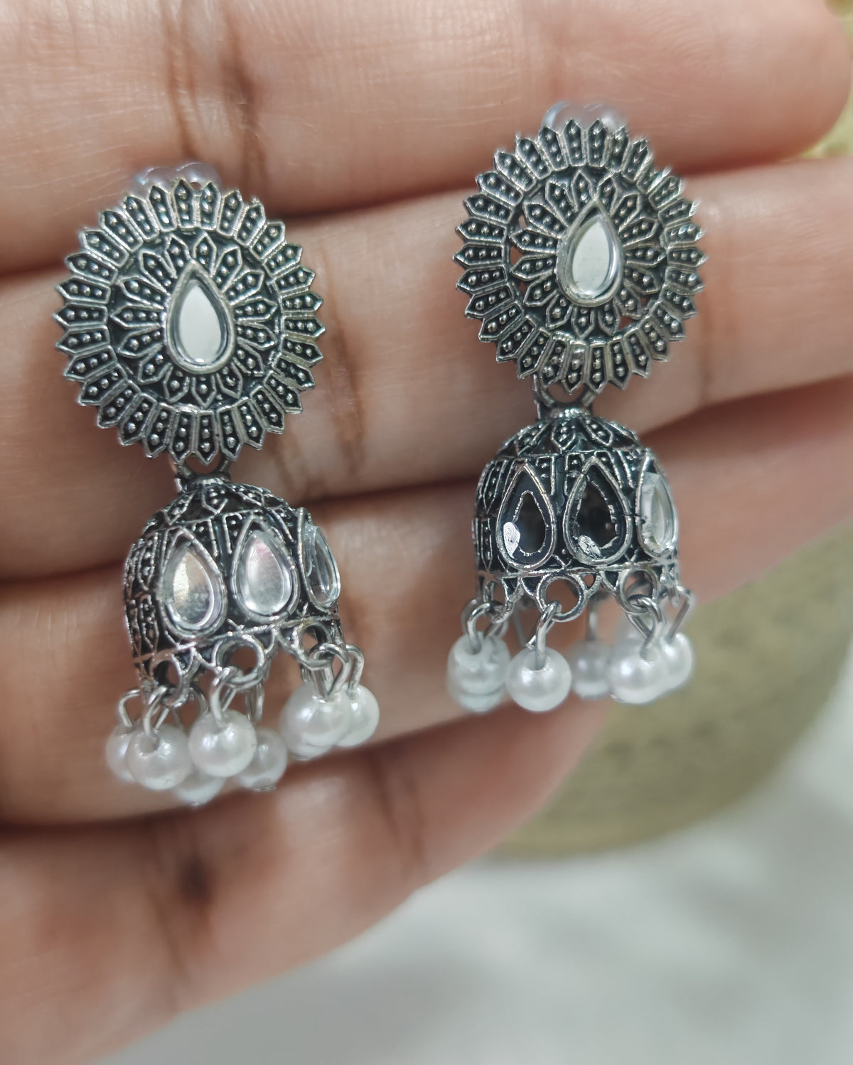 Greys in Jhumka