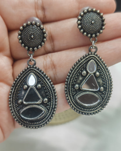 AED 5 - Jhumkiyan - Sale