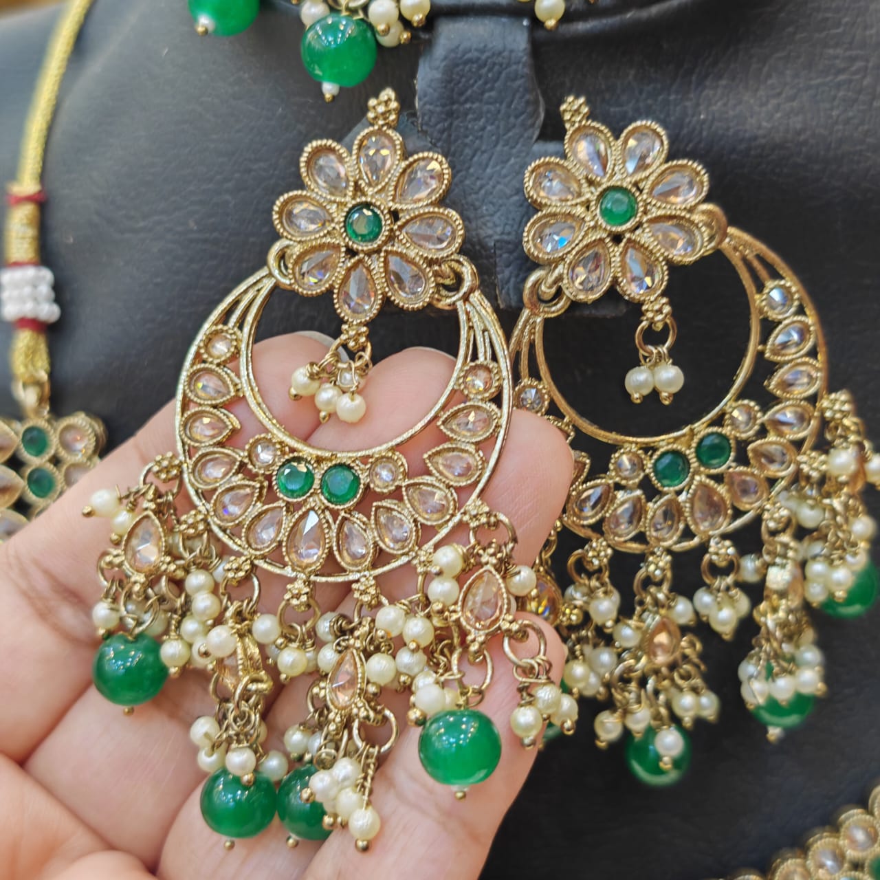 Green Kundan