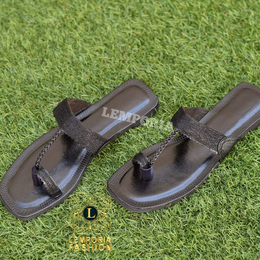 Kolhapuri Chappal